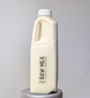Raw Milk, Mini Jug - 32 oz
