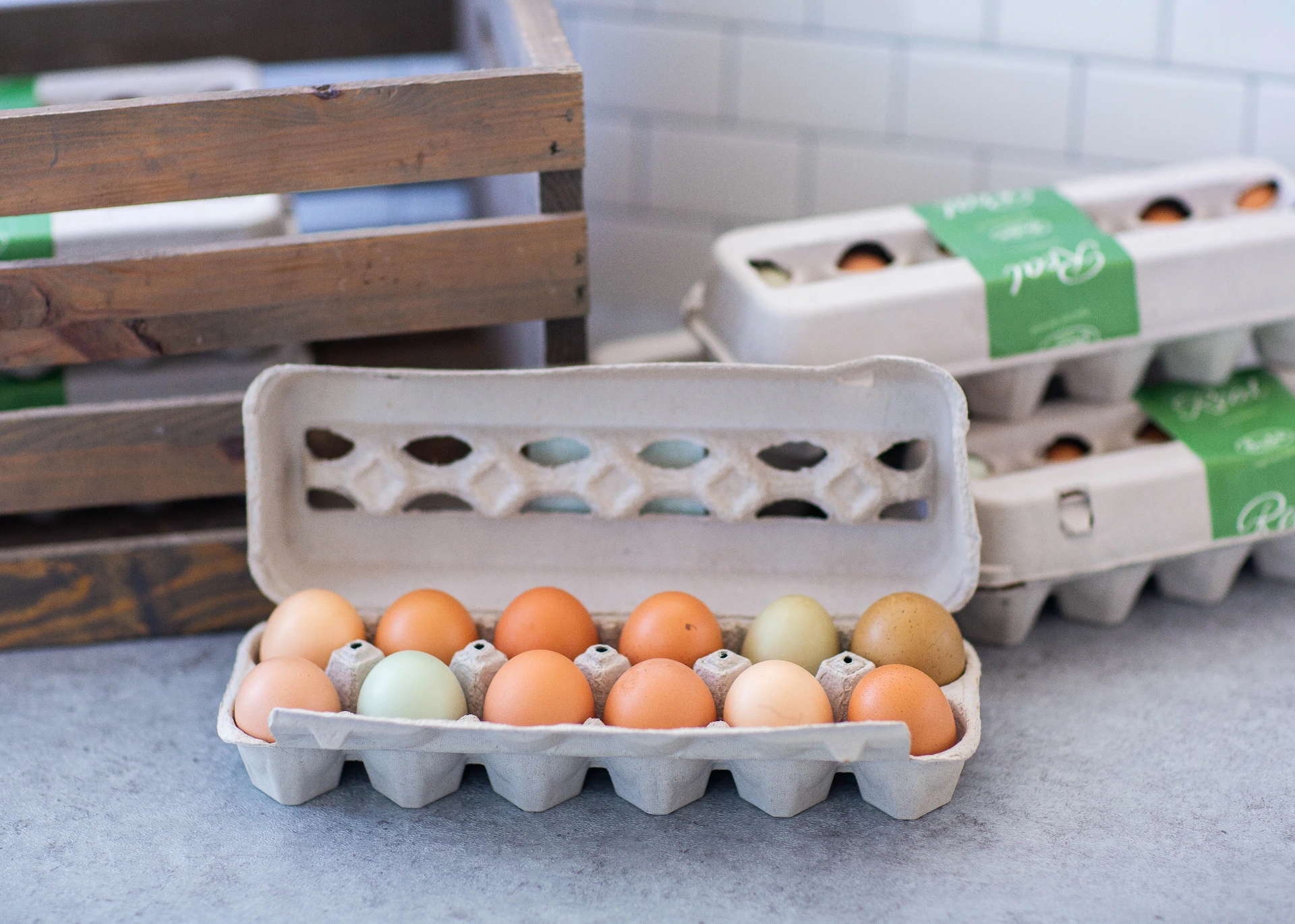 [2] Egg, dozen (washed)